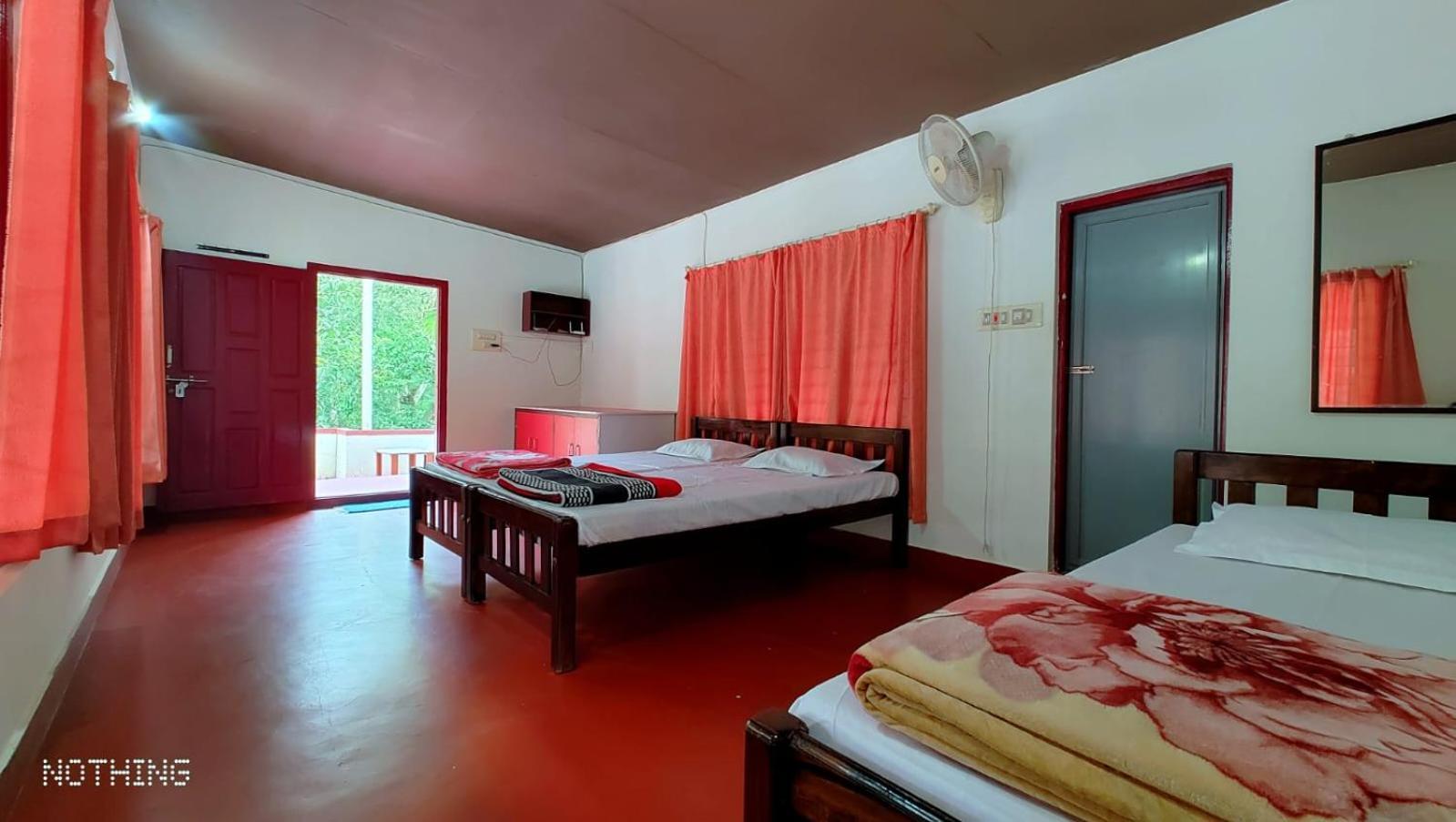 Coorg Divine Spark Home Stay Suntikoppa Exterior photo