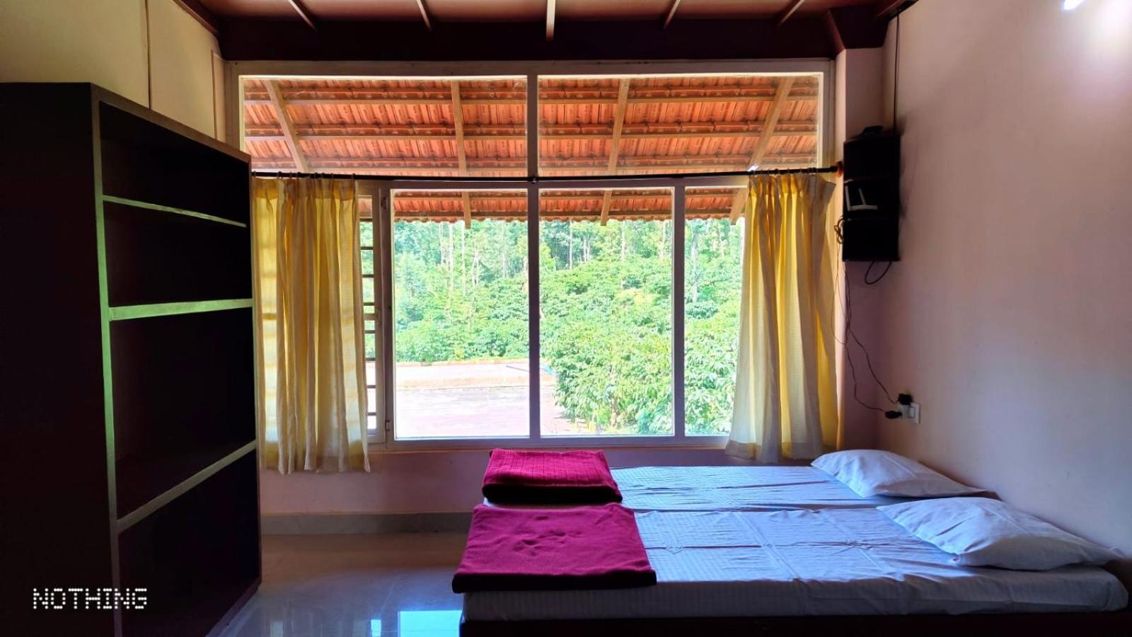 Coorg Divine Spark Home Stay Suntikoppa Exterior photo