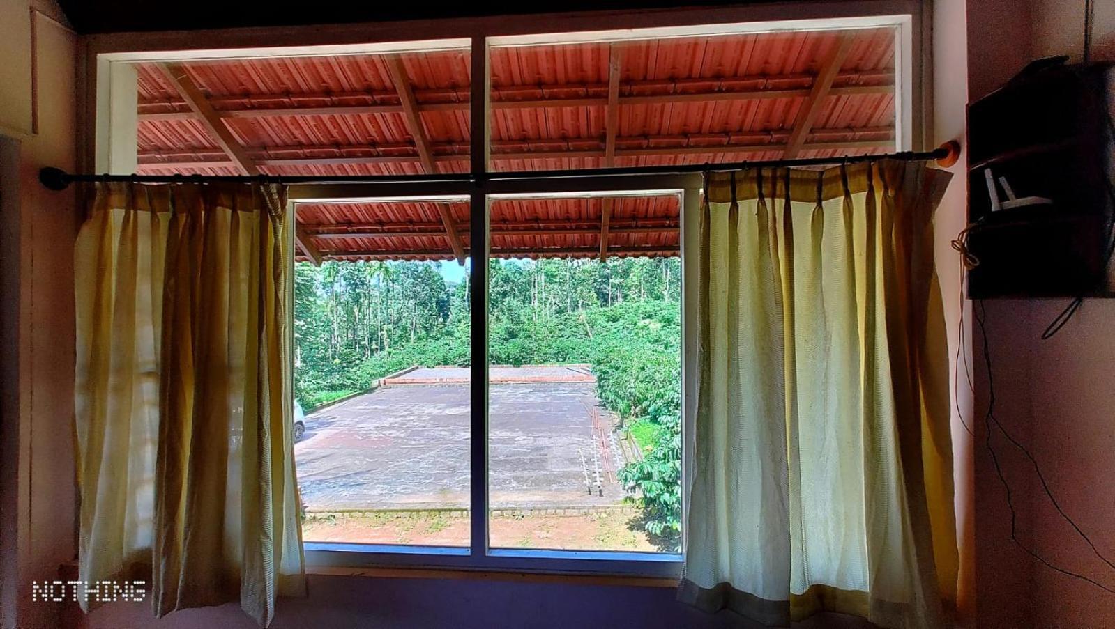 Coorg Divine Spark Home Stay Suntikoppa Exterior photo